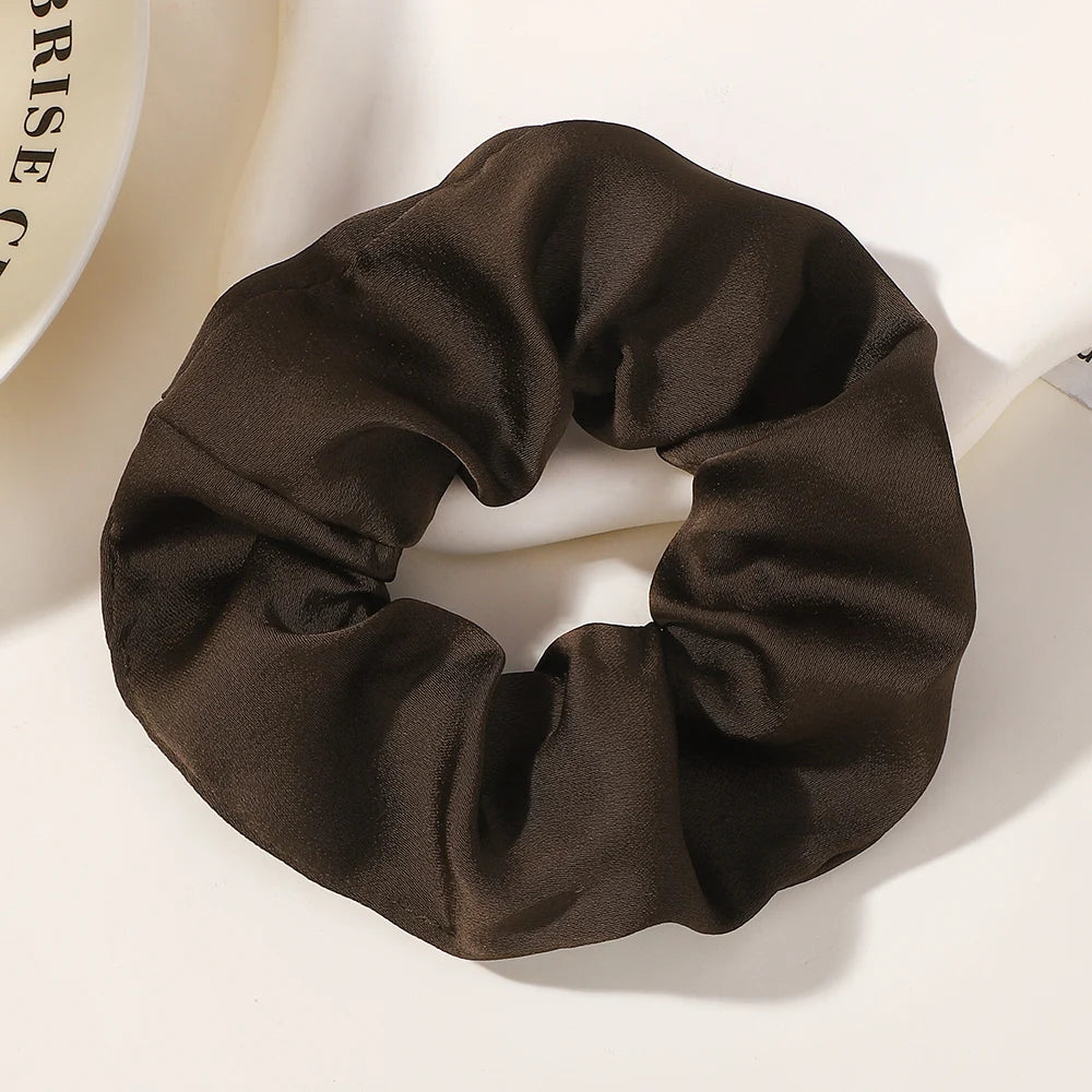 Haven&Co.™ Luxe Silk Scrunchies – Gentle Hold for Healthy, Shiny Hair